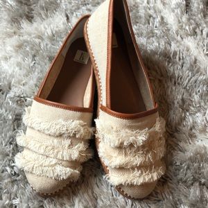 New Ellen Degeneres fringe flats 8 1/2